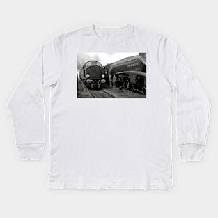 Vintage trains and drivers Kids Long Sleeve T-Shirt